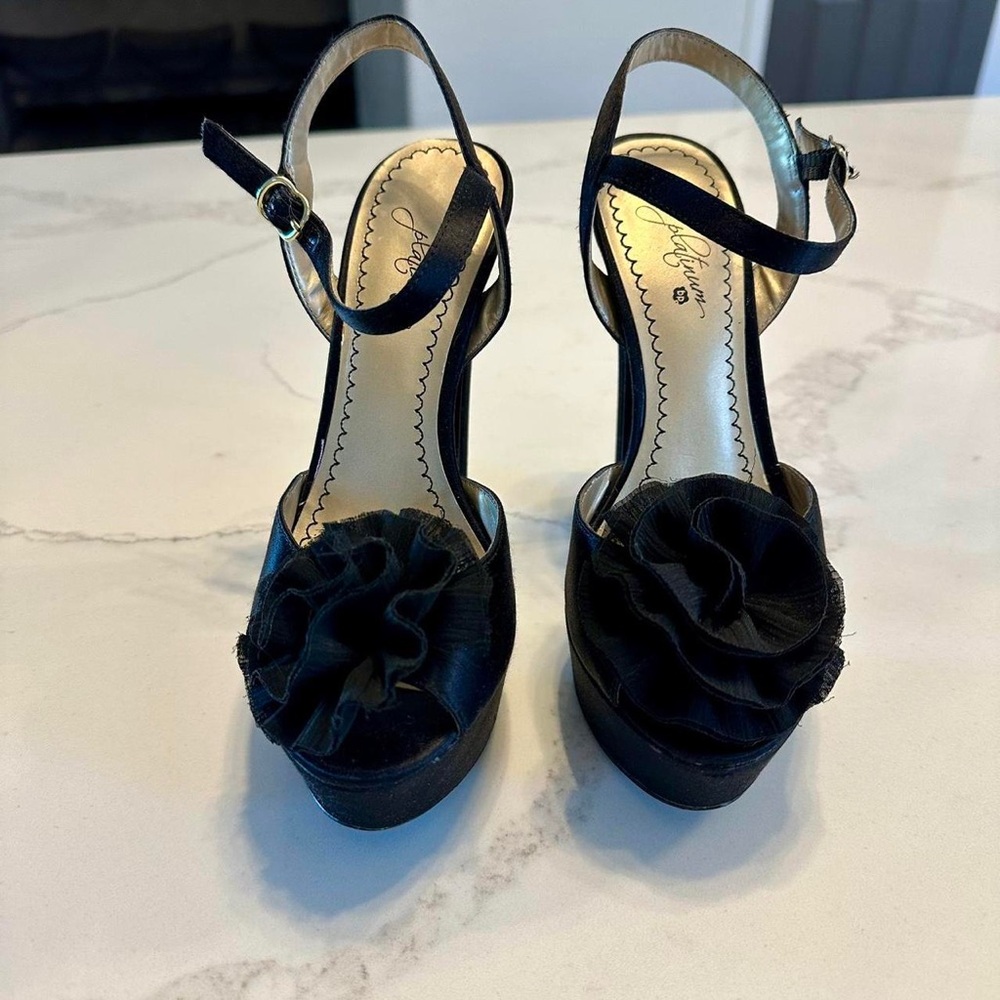 platinum BLACK PEEP TOE HEELS - Picture 6 of 6